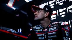 Aprilia busca soluciones para Martín