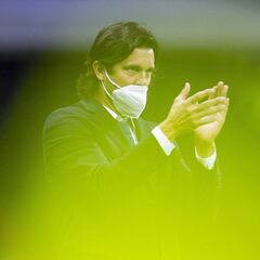 ¡Mi corazón, pintado bicolor!: Así cantó Solari previo al América vs Pumas