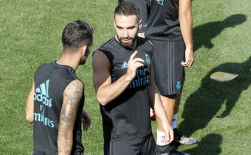 Cristiano y Modric protagonistas en el entrenamiento