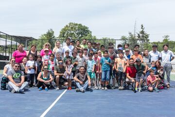 Podlipnik compartió con niños en clínica de su Fundación