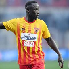 El Málaga intentó el fichaje de Sagna en el mercado invernal