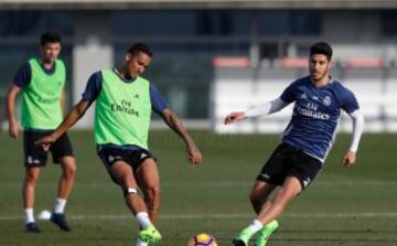 ¡James esta de vuelta! Entrena con el grupo principal del Real