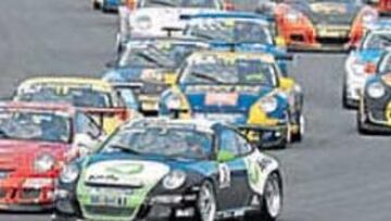 <b>AL LÍMITE. </b>La Porsche Supercup no deja un segundo de respiro.