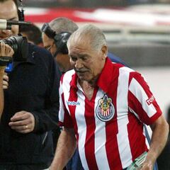 Salvador Reyes, el jugador más veterano en disputar la Liga MX