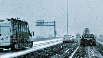 Several states are on alert due to dangerous snow flurries. How long will the bad weather last?