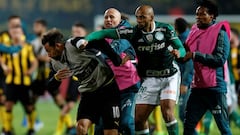 En imágenes la batalla campal entre Peñarol y Palmeiras