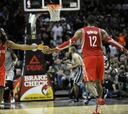 Harden y los Rockets le quitan a los Spurs el invicto de locales