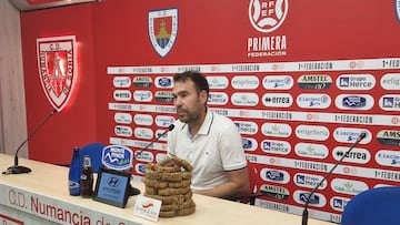 Iñaki Bea destituido como entrenador del Numancia