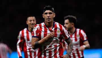 Chivas resiste al final y vence a Pachuca