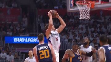 No digan Griffin, digan bestia: ¡giro y mate demoledor!