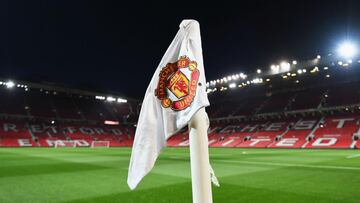 Manchester United to charge Valencia fans extra €25 in ticket row