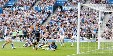 Esta vez, ni Remiro ni la defensa pudieron evitar el tanto.