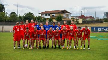 Los jugadores del Racing de Ferrol que inician la pretemporada.
