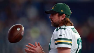 What is Aaron Rodgers&#039; record against the 49ers?
 