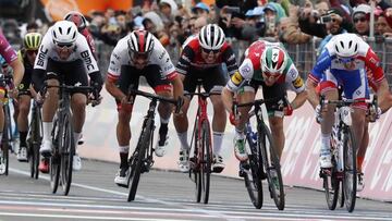 Gaviria gana en Orbetello tras la descalificaci車n de Viviani