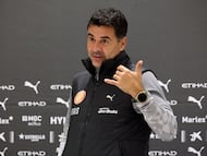 Míchel, entrenador del Girona, durante una rueda de prensa.