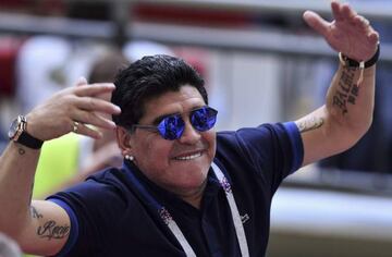 Argentinian former football player Diego Armando Maradona reacts during the Russia 2018 World Cup round of 16 football match between France and Argentina