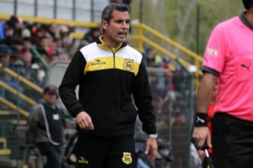 Fue ayudante de Jaime Vera en Iquique. Después, dejó los comentarios en el CDF para sumir en San Luis de Quillota.