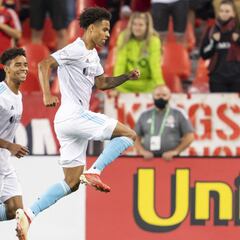 Resumen de la Semana 21 de MLS: New England domina, Vela sufre nueva lesión