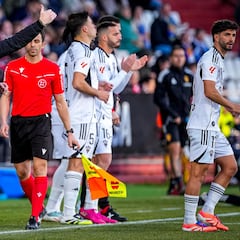 Alberto González: " Llevo dos noches despertándome con ideas que me van viniendo"