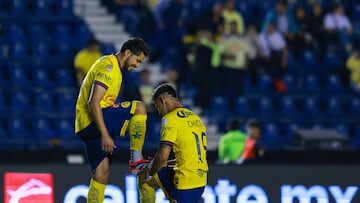 Henry Martin celebrates his goal 3-1 with Cristian Calderon of America during the 2st round match between America and Queretaro as part of the Liga BBVA MX, Torneo Apertura 2024, at Ciudad de los Deportes Stadium on July 12, 2024 in Mexico City, Mexico.