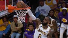 Los Angeles (United States), 23/04/2023.- Los Angeles Lakers forward LeBron James (6) dunks the ball during the second half of game three of the NBA Western Conference First Round Playoff game at Crypto.com Arena in Los Angeles, California, USA, 22 April 2023. (Baloncesto, Estados Unidos) EFE/EPA/ALLISON DINNER SHUTTERSTOCK OUT
