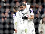 LONDON (United Kingdom), 20/01/2026.- Dominic Solanke (R) of Tottenham celebrates with teammates after scoring his team's second goal during the UEFA Champions League match between Tottenham Hotspur and Borussia Dortmund, in London, Britain, 20 January 2026. (Liga de Campeones, Reino Unido, Londres) EFE/EPA/ANDY RAIN
