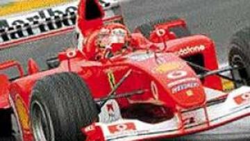 <b>ADIÓS AL F2002</b>. El F2002 de Ferrari debutó con victoria el año pasado en Ímola, el mismo escenario en el que se despidió, también con victoria. Ha ganado 14 de 21 carreras disputadas.