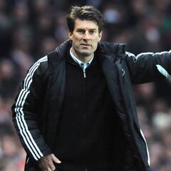 Laudrup fue despedido del Swansea por enriquecer a su agente con los fichajes
