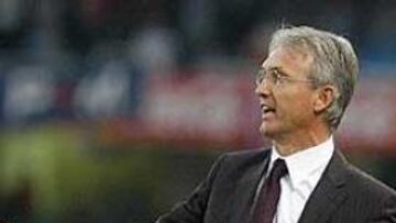 <b>BREVE.</B> Floro sólo ha permanecido cuatro meses en el banquillo del Mallorca.