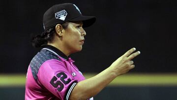 La nacida en Sinaloa fue parte del equipo de r&eacute;feris durante el primer juego de la serie entre Guerreros de Oaxaca y Diablos Rojos en el Estadio Fray Nano.