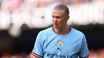 MANCHESTER, ENGLAND - APRIL 15: Erling Haaland of Manchester City during the Premier League match between Manchester City and Leicester City at Etihad Stadium on April 15, 2023 in Manchester, United Kingdom. (Photo by Robbie Jay Barratt - AMA/Getty Images)