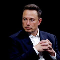 Elon Musk anuncia la fecha del lanzamiento del robotaxi