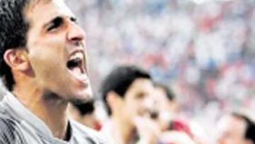 <b>HÉROE. </b>Ricardo clasificó a Portugal parando tres penaltis.