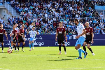 Einar Galilea marca al Recre.