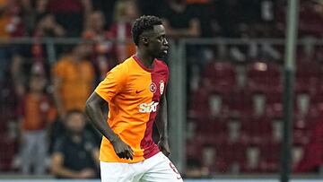 Davinson Sánchez, defensor de Galatasaray.