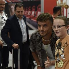 Ni rastro de Monchi ni en la portería ni en la medular