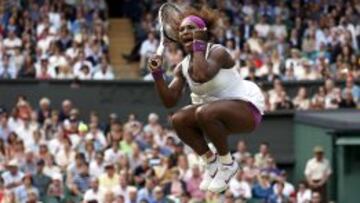 Serena Williams celebra su quinto título de Wimbledon.