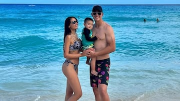 “Nos conocimos en Chile, cuando él estaba en el club, y en México tuvimos un hijo y nos casamos”