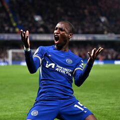 Jackson emula a Drogba