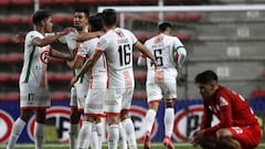 Cobresal revive y La Calera se aleja de la lucha por el título