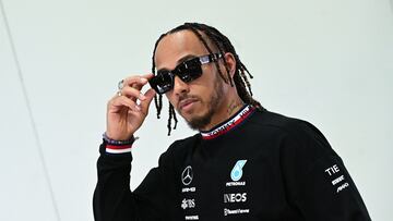 Lewis Hamilton buscar¨ªa comprar al Manchester United