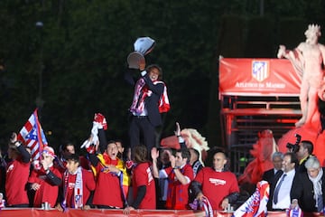 Eliminó al Galatasaray en dieciseisavos, al Sporting de Lisboa en octavos, al Valencia en cuartos y al Liverpool en semifinales. El Atlético llegaría a una final internacional después de muchos años. En la misma se impuso 2-1 al Fulham el 12 de mayo de 2010 en Hamburgo. Ambos goles fueron marcados por Diego Forlán, que fue nombrado MVP del partido. De esta manera, el club del Manzanares dejó atrás cuarenta y ocho años de sequía europea.