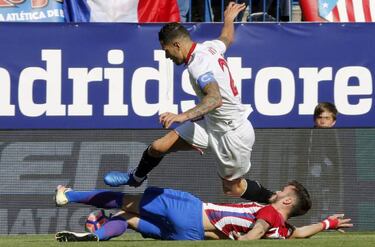 Saúl recuperó 12 balones contra el Sevilla; Carrasco 'robó' 11