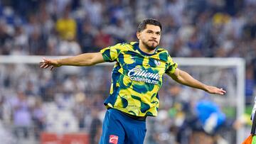 Henry Martín salió lesionado de la final