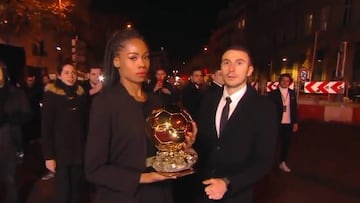 En Twitter no daban crédito: así llegó el Balón de Oro a la gala