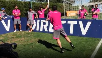 El chascarro del 'Huaso' ?lvarez intentando jugar al golf