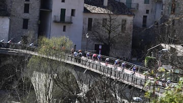 La Federaci車n informa de que circular en bici es negligente