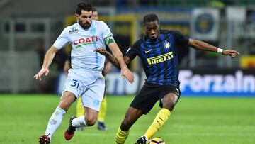 El centrocampista franc&eacute;s del Inter de Mil&aacute;n, Geoffrey Kondogbia, durante un partido.