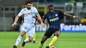 El centrocampista franc&eacute;s del Inter de Mil&aacute;n, Geoffrey Kondogbia, durante un partido.